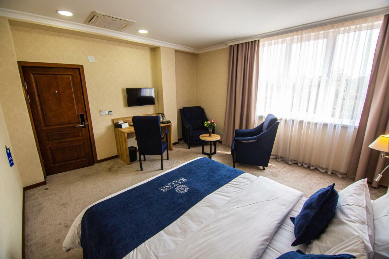 Rayan Hotel Ош Екстериор снимка