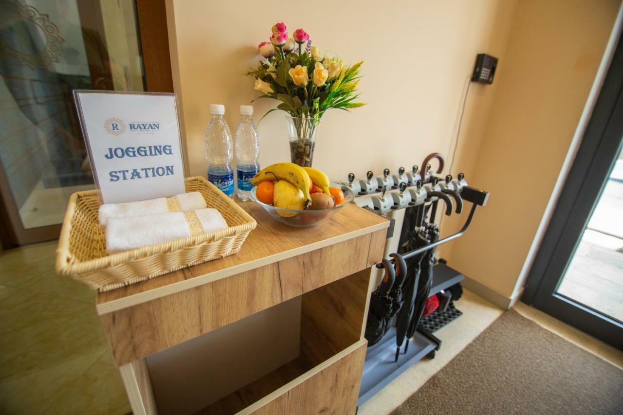 Rayan Hotel Ош Екстериор снимка